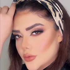 سالن زیبایی آتنا کبیری