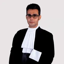 وکیل حمید خادم