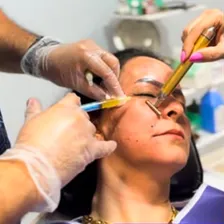 کلینیک زیبایی آتیه