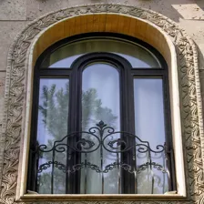 تولیدی درب و پنجره برتر