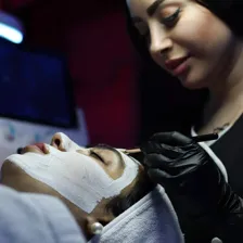 کلینیک زیبایی پریسان