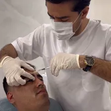 کلینیک زیبایی نیک آرا بیوتی