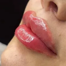 کلینیک زیبایی دکتر رویا دهقانی