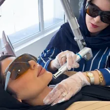 کلینیک زیبایی دکتر آذین کوشکی