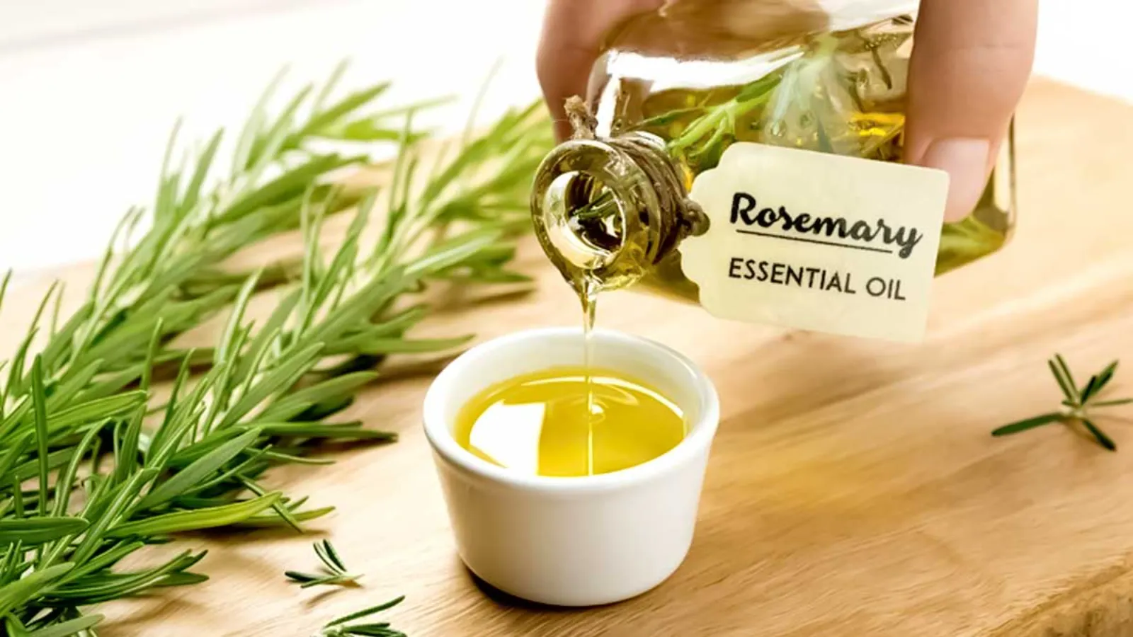 جوشانده و روغن رزماری برای مو