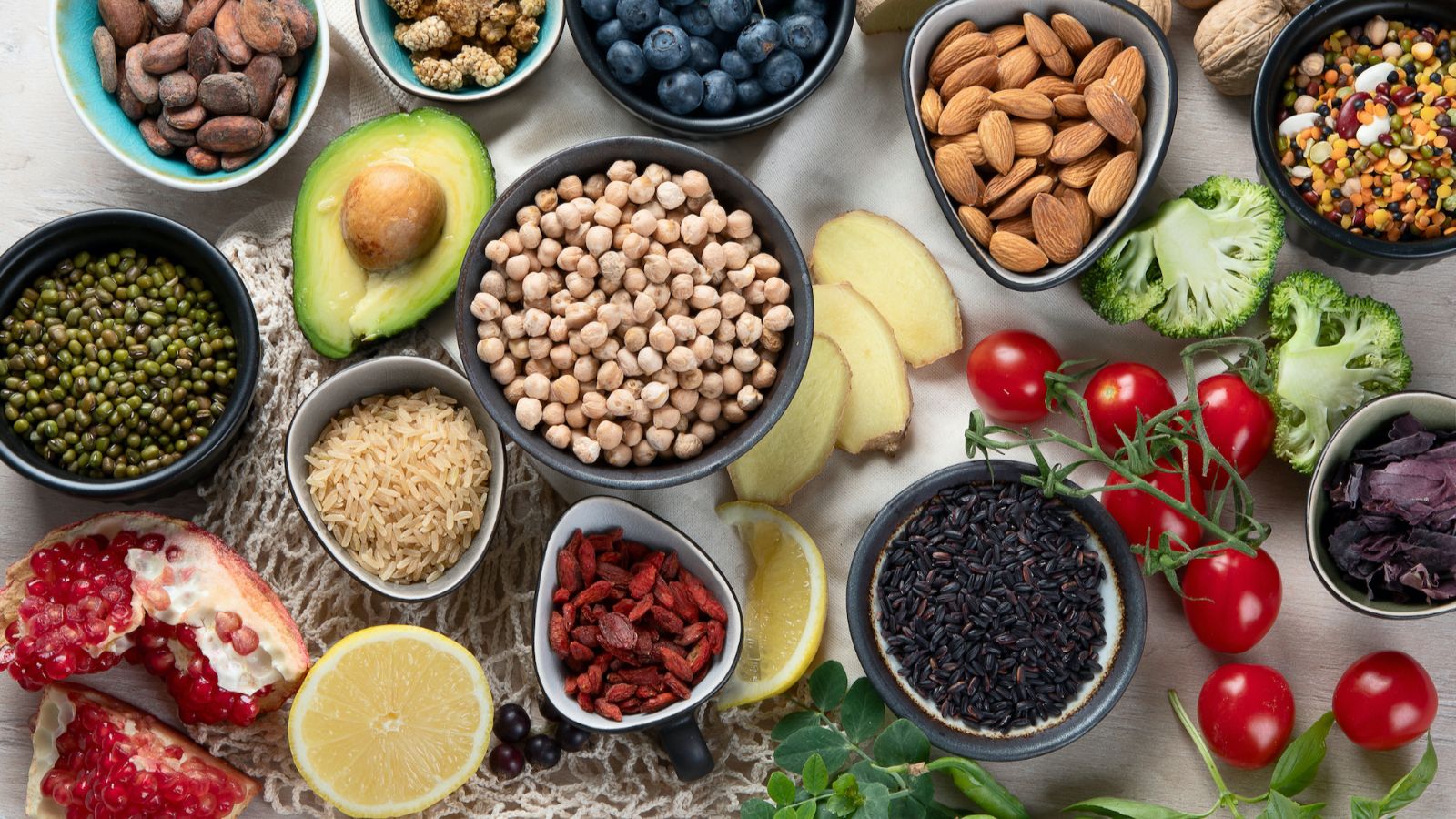 رژیم غذایی مناسب برای ضخیم شدن مو