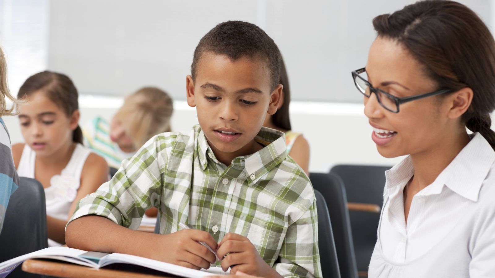 نقش معلم در افت تحصیلی