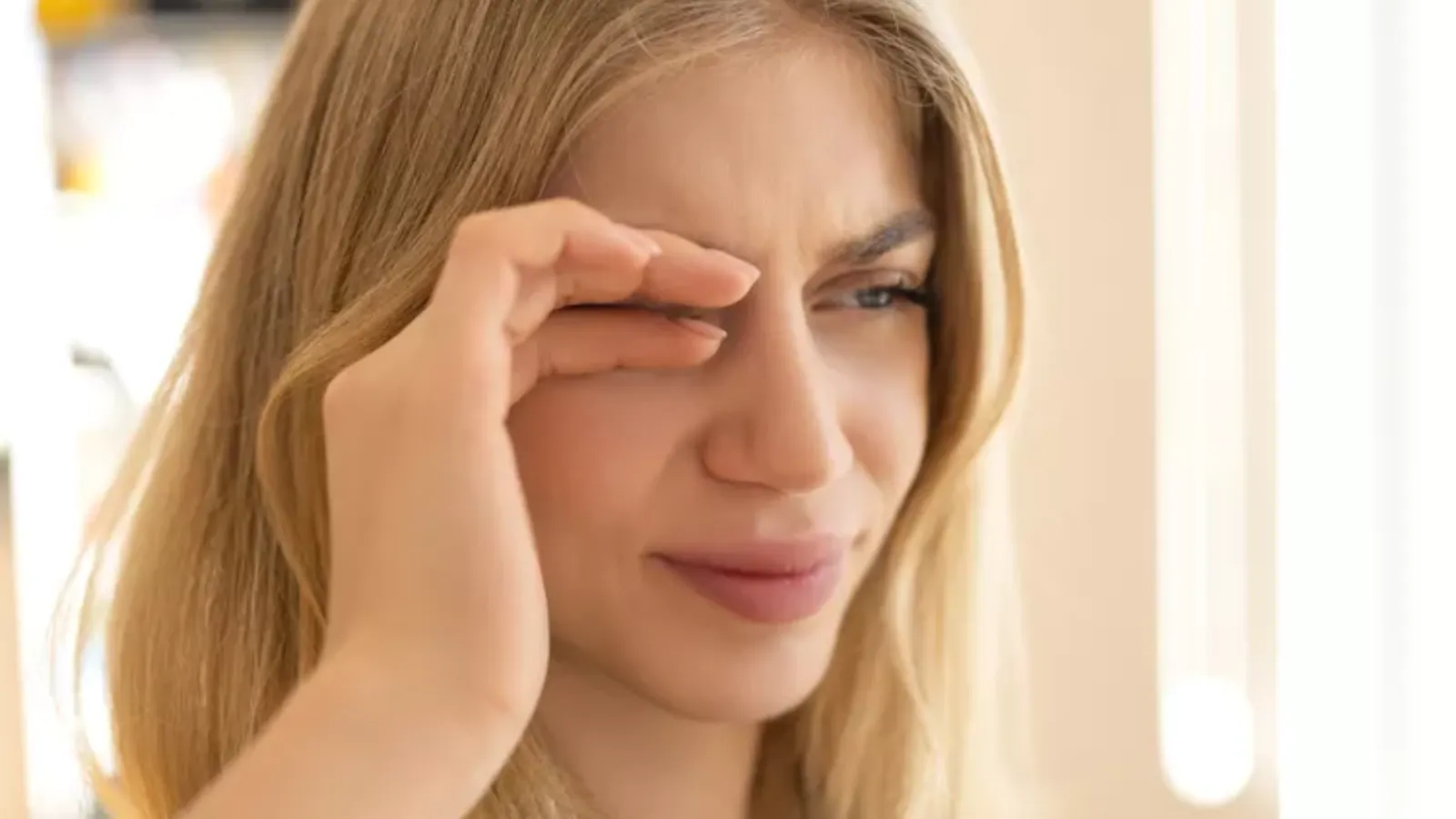 زمان مراجعه به چشم‌پزشک؛ چه زمانی تاری دید خطرناک است؟