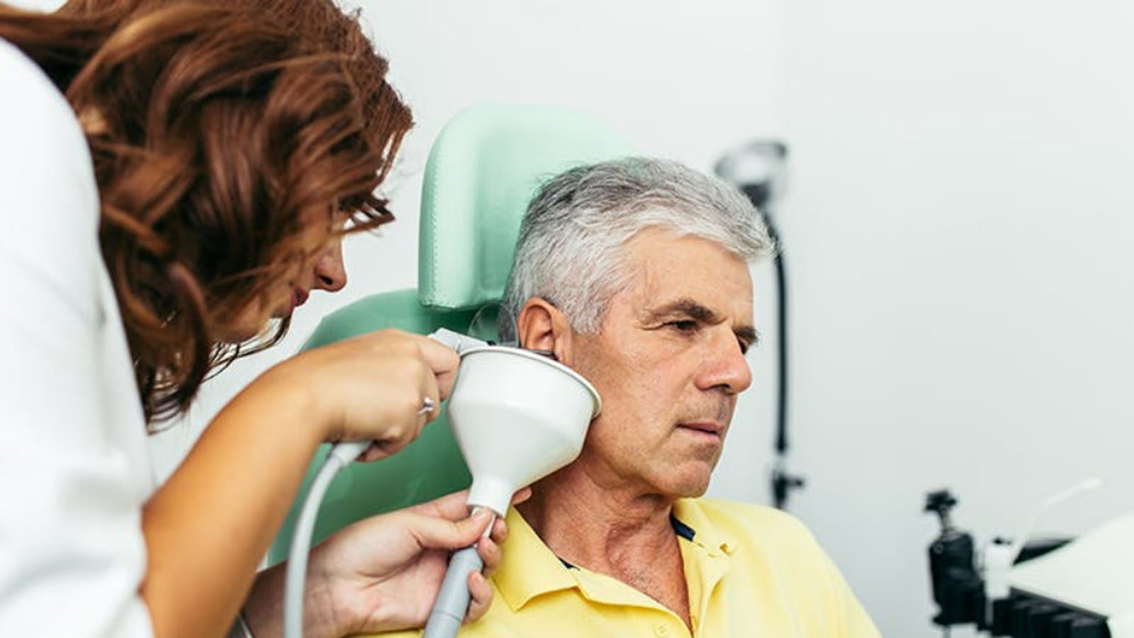 علت کیپ شدن گوش چیست