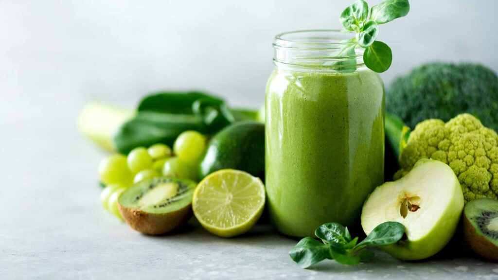 بهترین نوشیدنی‌ برای سم‌زدایی بدن