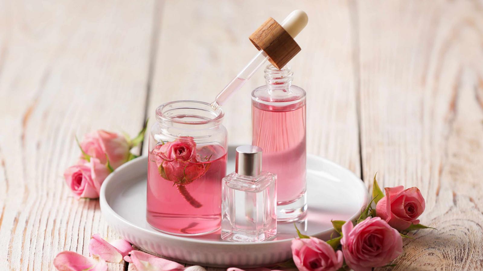 خواص گلیسیرین و گلاب برای پوست صورت