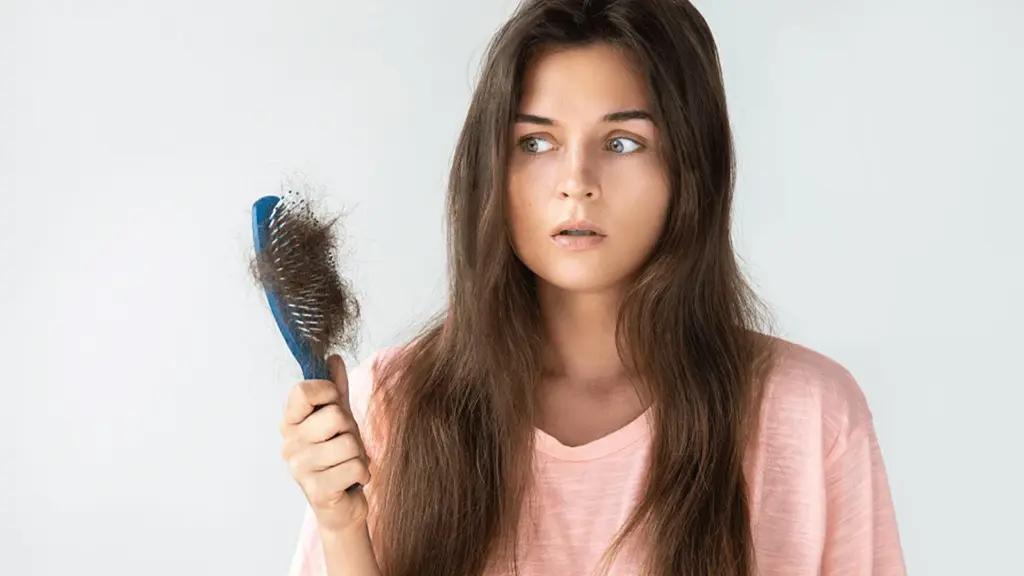 درمان ریزش مو زنان