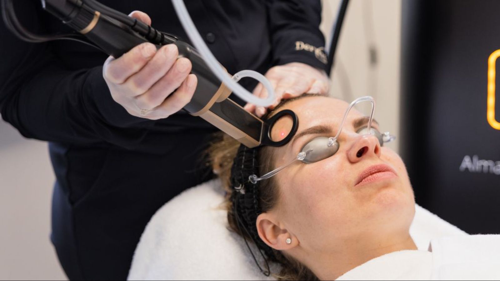 برای جای بخیه