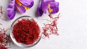 ۲۰ مورد از مهم‌ترین خواص زعفران که احتمالاً نمی‌دانید