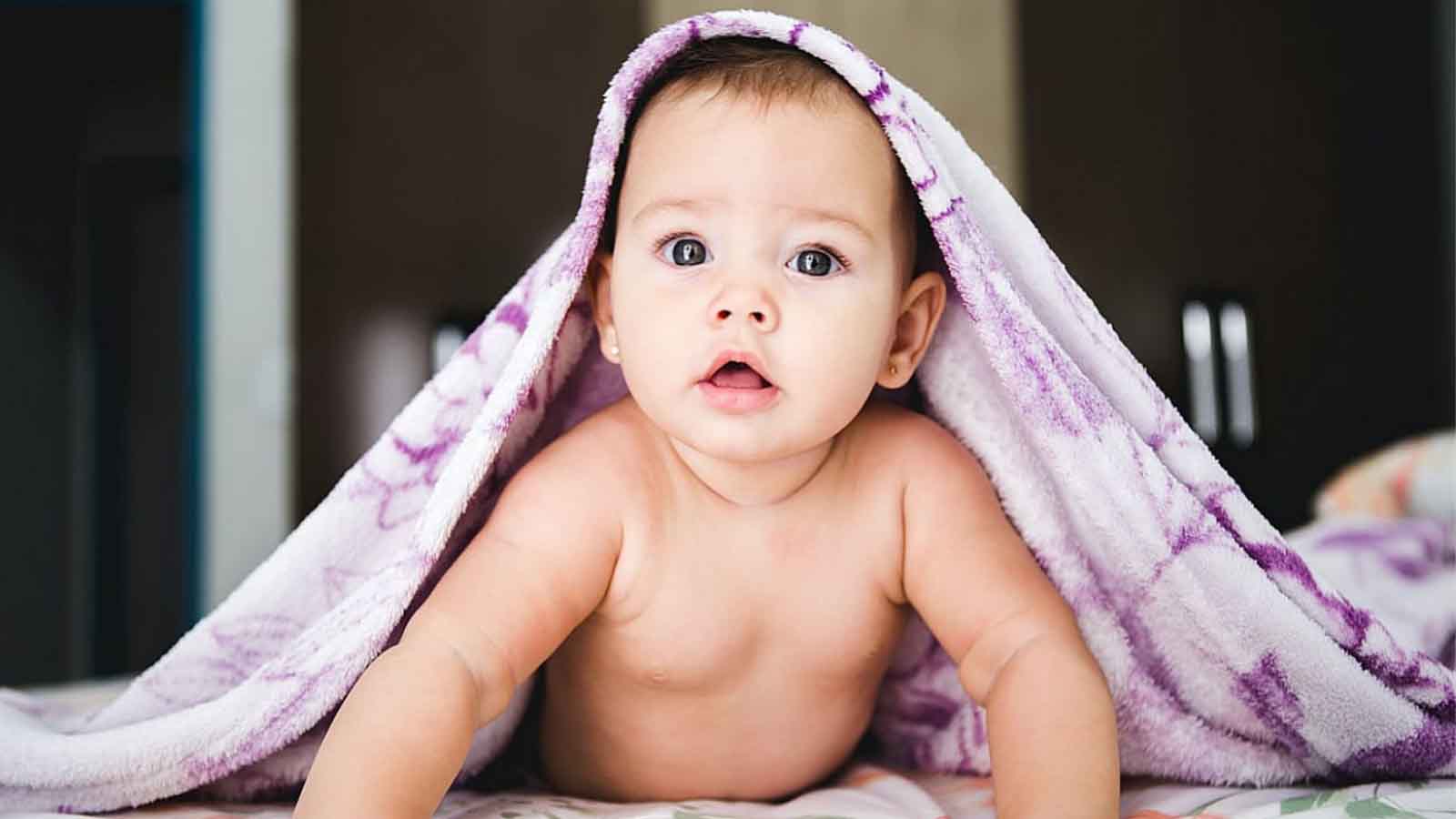 نقش تغذیه مادر در ریزش مو نوزاد