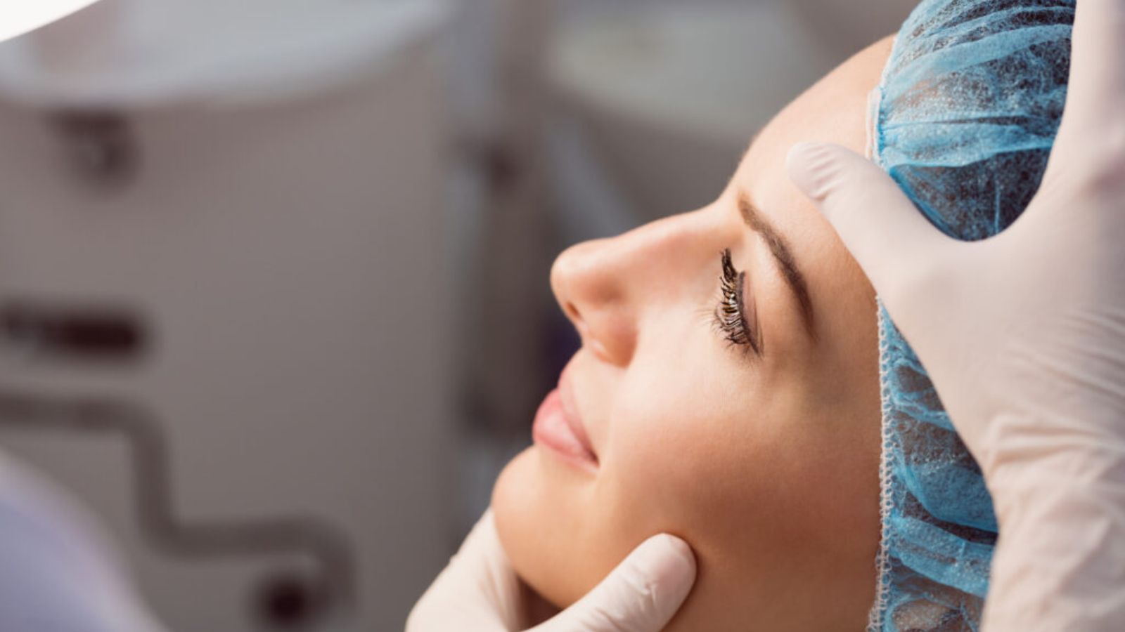 جراحی بینی گوشتی سخت است یا استخوانی        