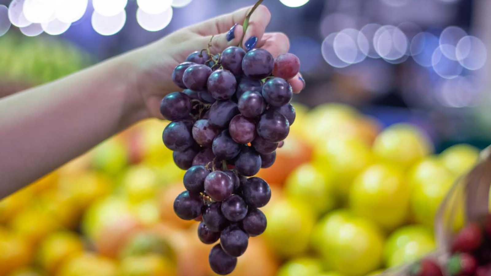 مضرات احتمالی انگور