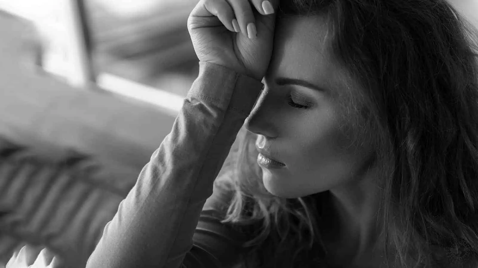 علت سردرد پیشانی و چشم