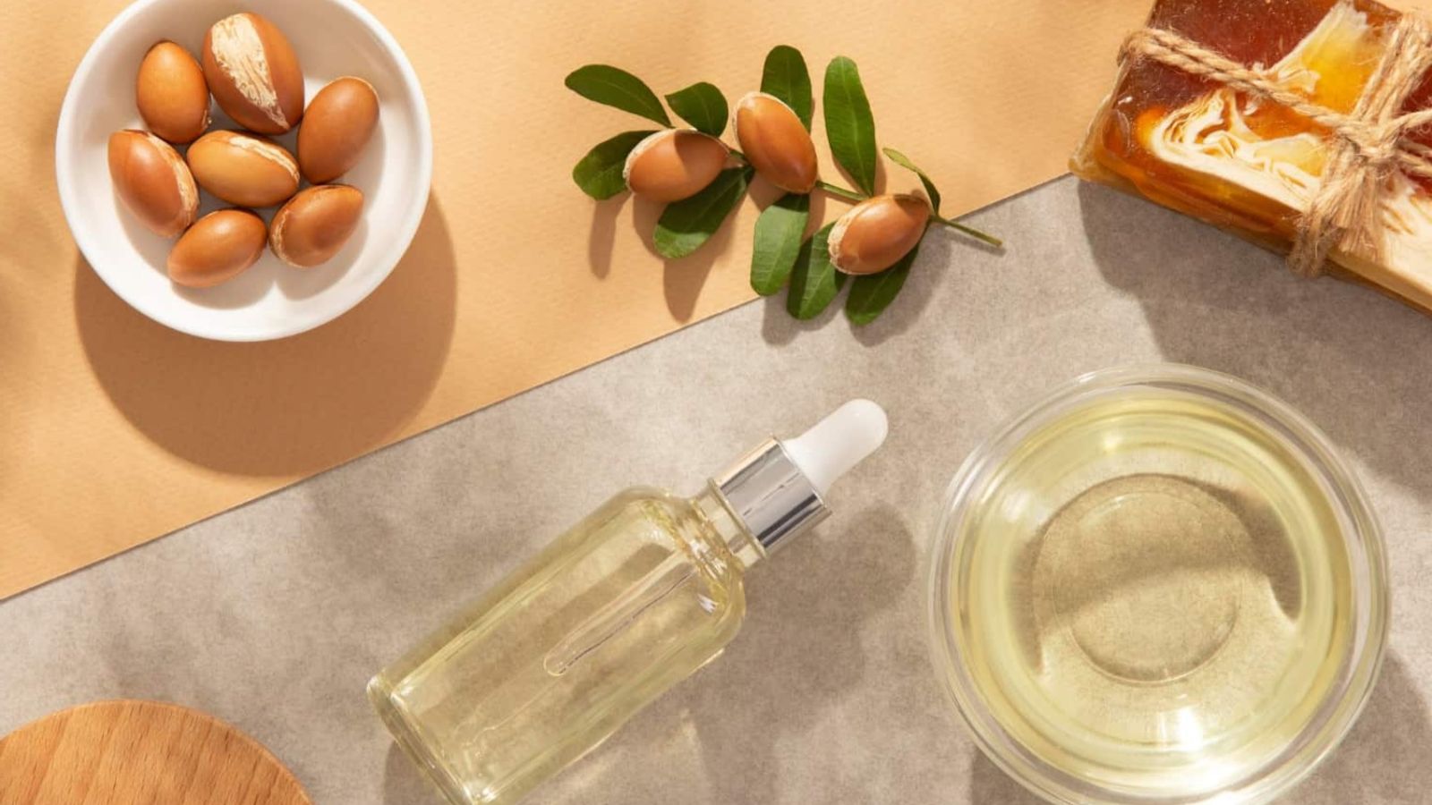 روغن جوجوبا برای پوست سر