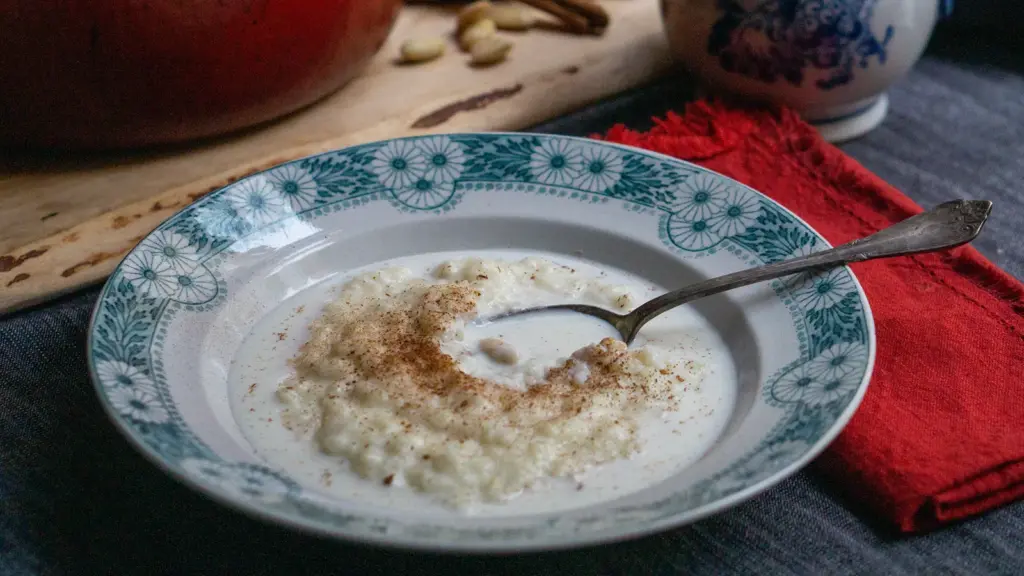 طرز تهیه فرنی خوشمزه