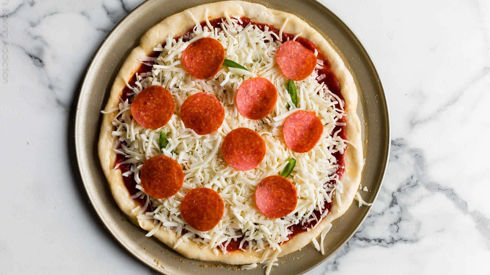 طرز تهیه خمیر پیتزا با آرد گندم