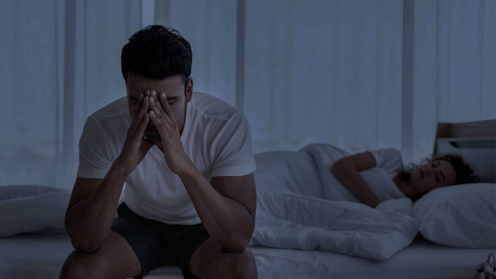 علت بی خوابی شبانه