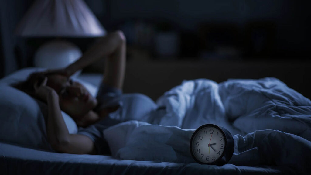 برای بی خوابی چه بخوریم