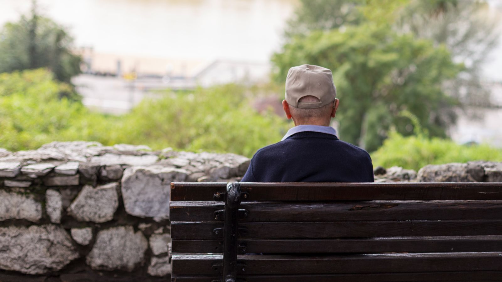 انزوای اجتماعی و تنهایی