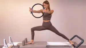 ورزش پیلاتس چیست؟ معرفی حرکات + نحوه تمرین در خانه