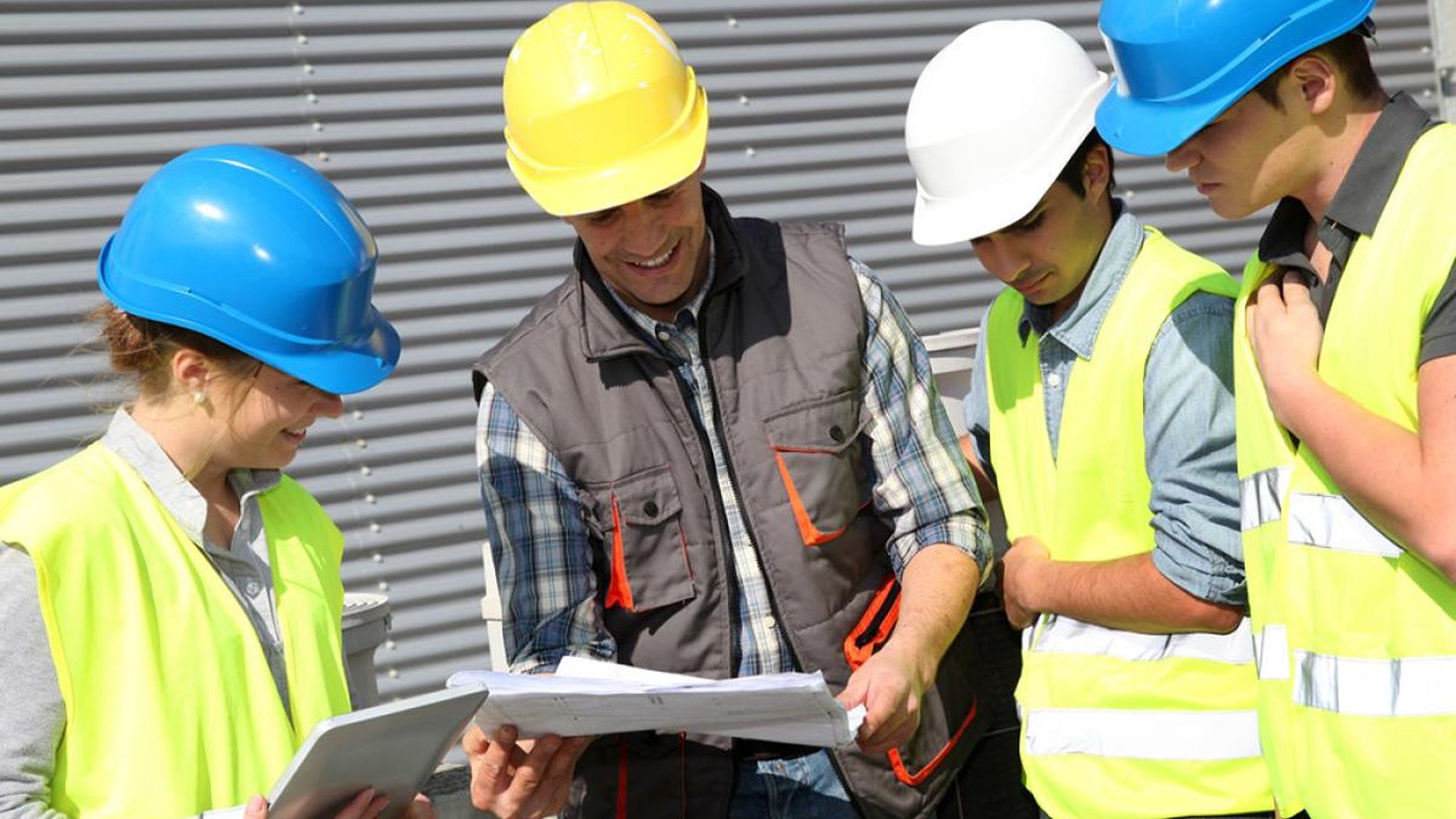 اجرا و بسیج منابع 