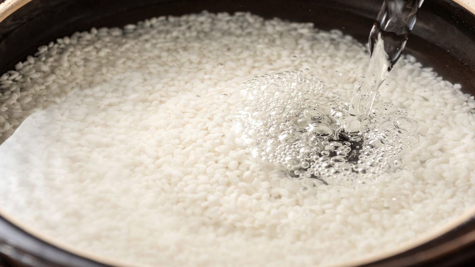طرز تهیه از آب برنج