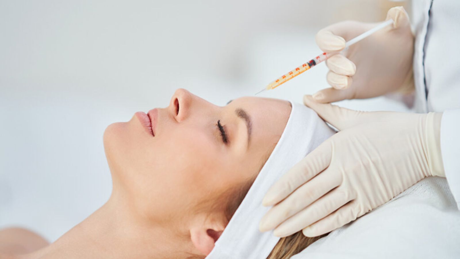 آرایش؛ شایع‌ترین اشتباه مراقبت بعد از پی آر پی صورت