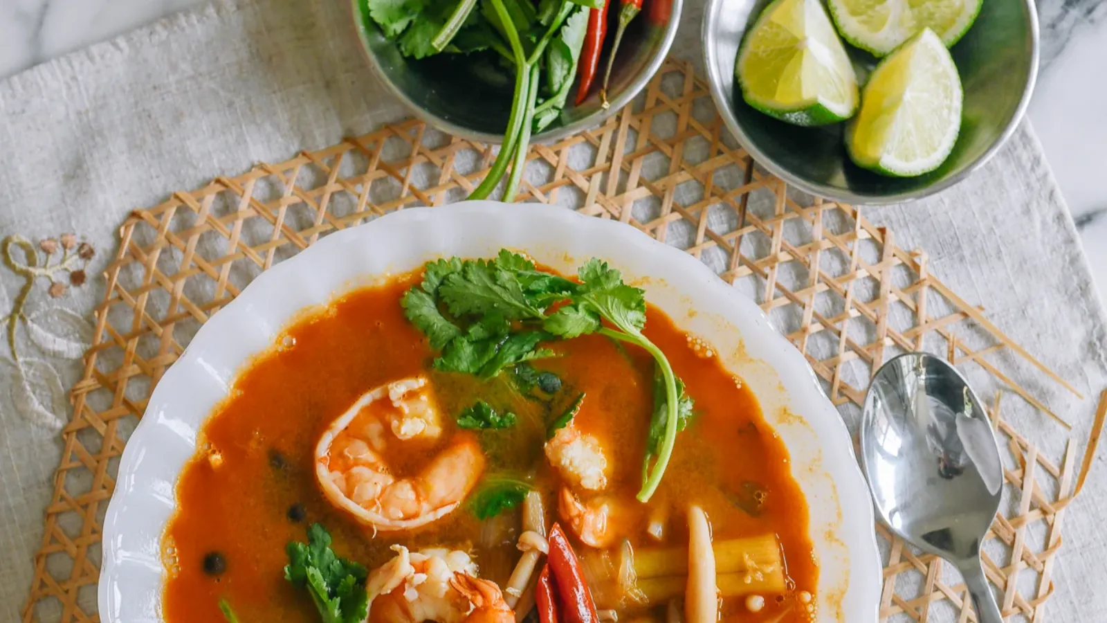 سوپ‌ تام یام چیست؟