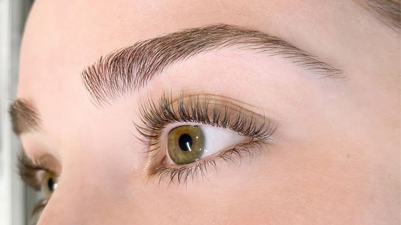 روش صحیح استفاده از آب‌‌‌‌ برنج‌ بر‌ا‌ی ابر‌و