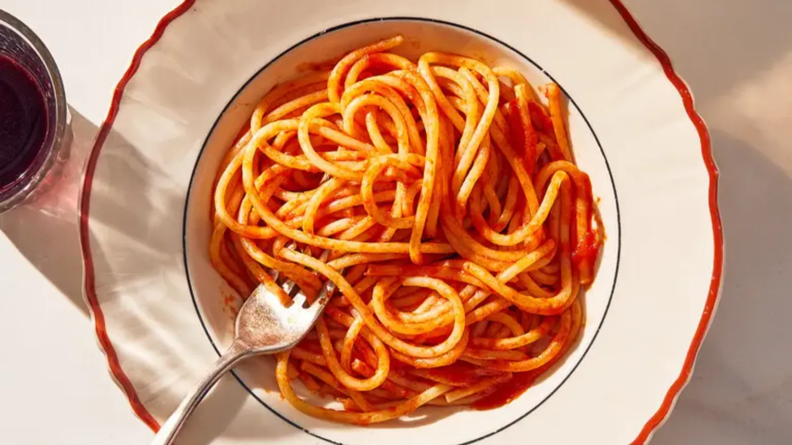 پاستا پومودورو چیست؟