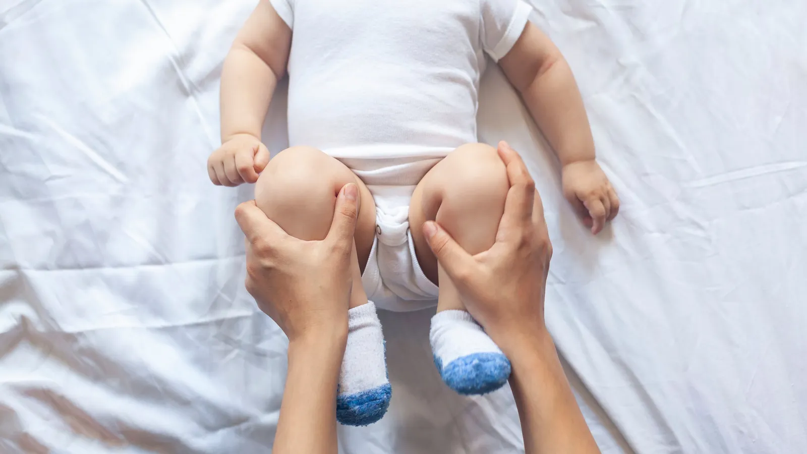 درمان خانگی یبوست نوزاد چهل روزه