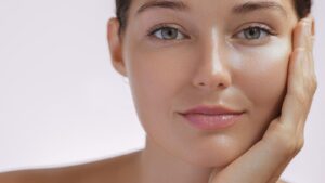 خواص آب برنج برای چاقی صورت