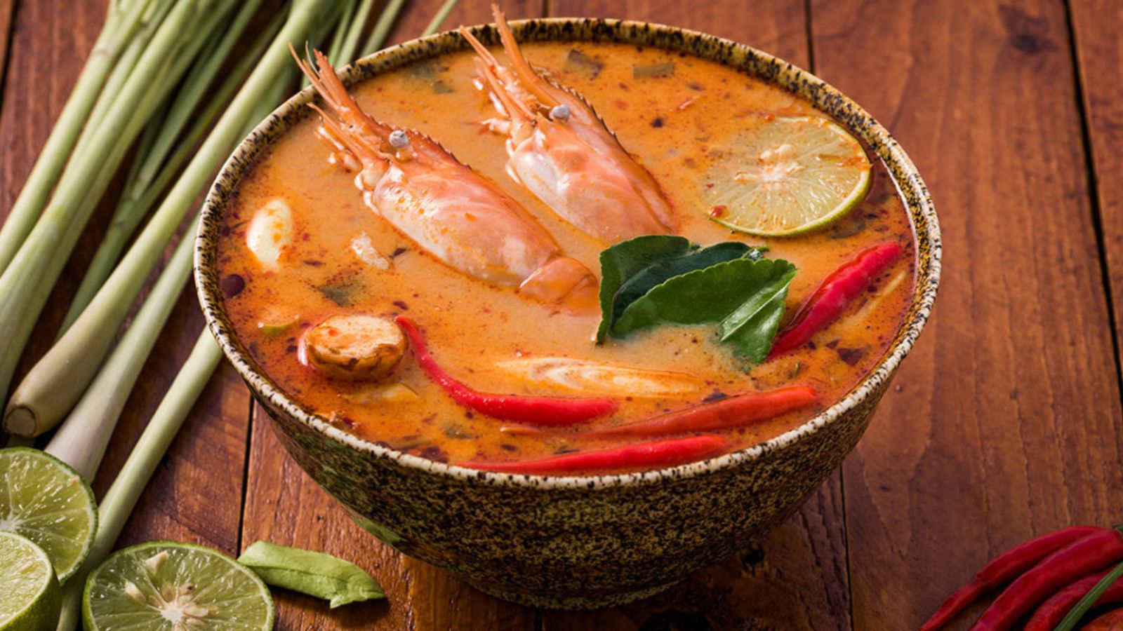 طرز تهیه سوپ تام یام