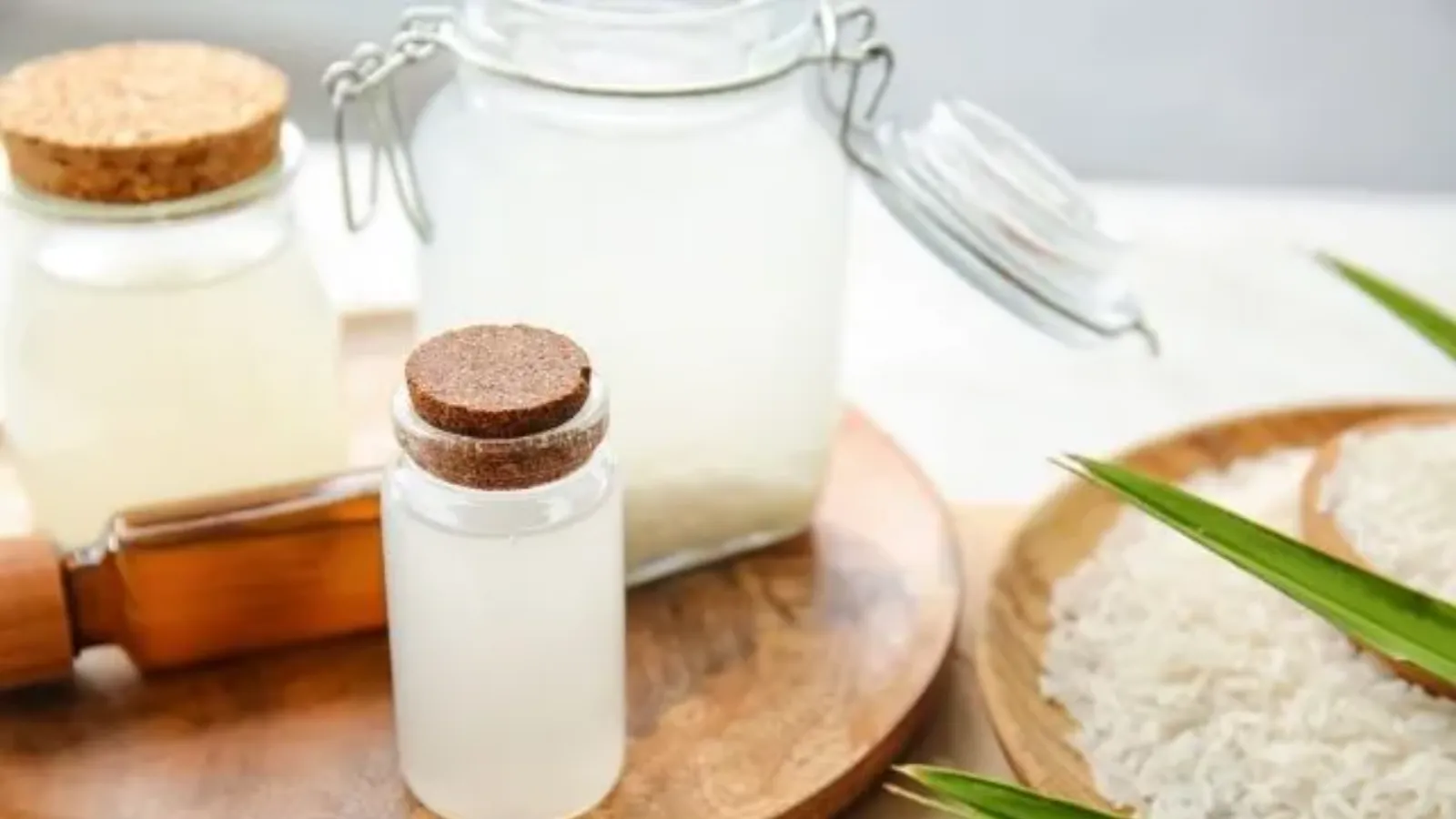 ترمیم موی رنگ شده با آب برنج