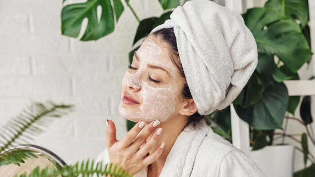 آب برنج چند دقیقه روی پوست بماند؟