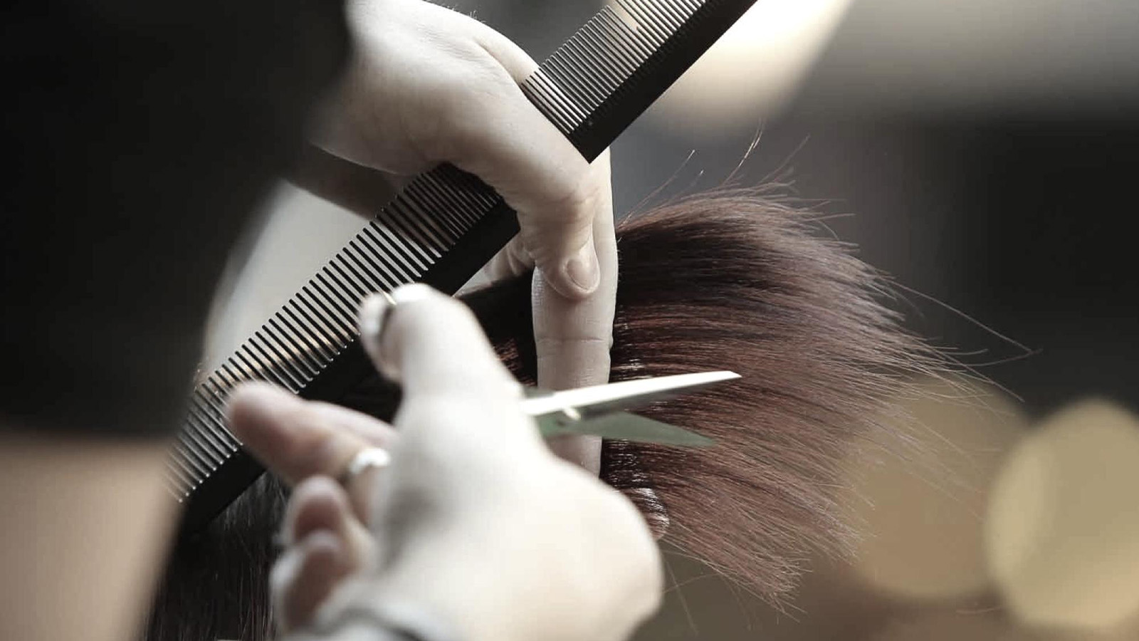 آموزش کوتاه کردن موی مردانه کلاسیک و ساده با قیچی