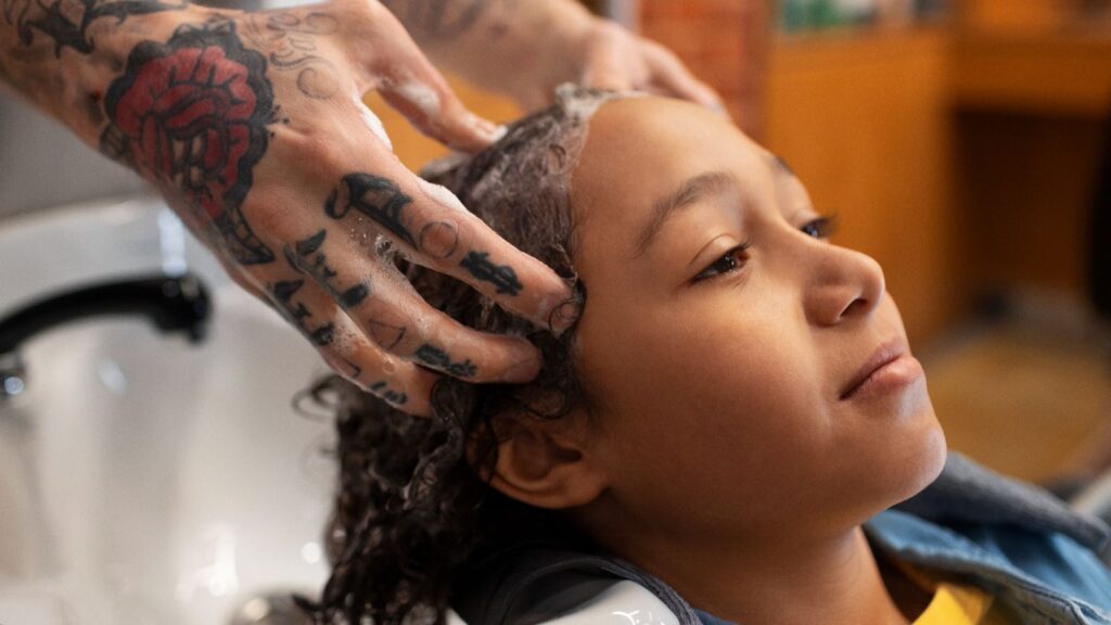 علت صاف نشدن مو بعد از پروتئین تراپی