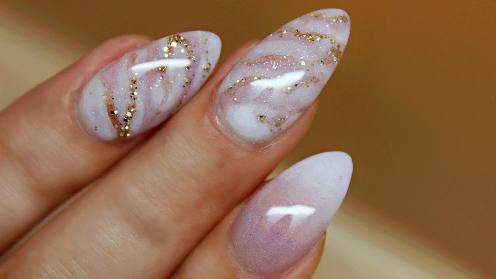 مدل ناخن بی بی بومر