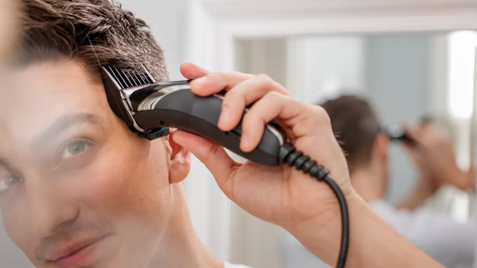 كوتاه كردن مو مردانه در خانه