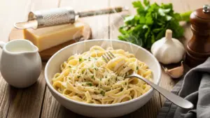 طرز تهیه پاستا آلفردو اصل ایتالیایی مرحله به مرحله و ساده