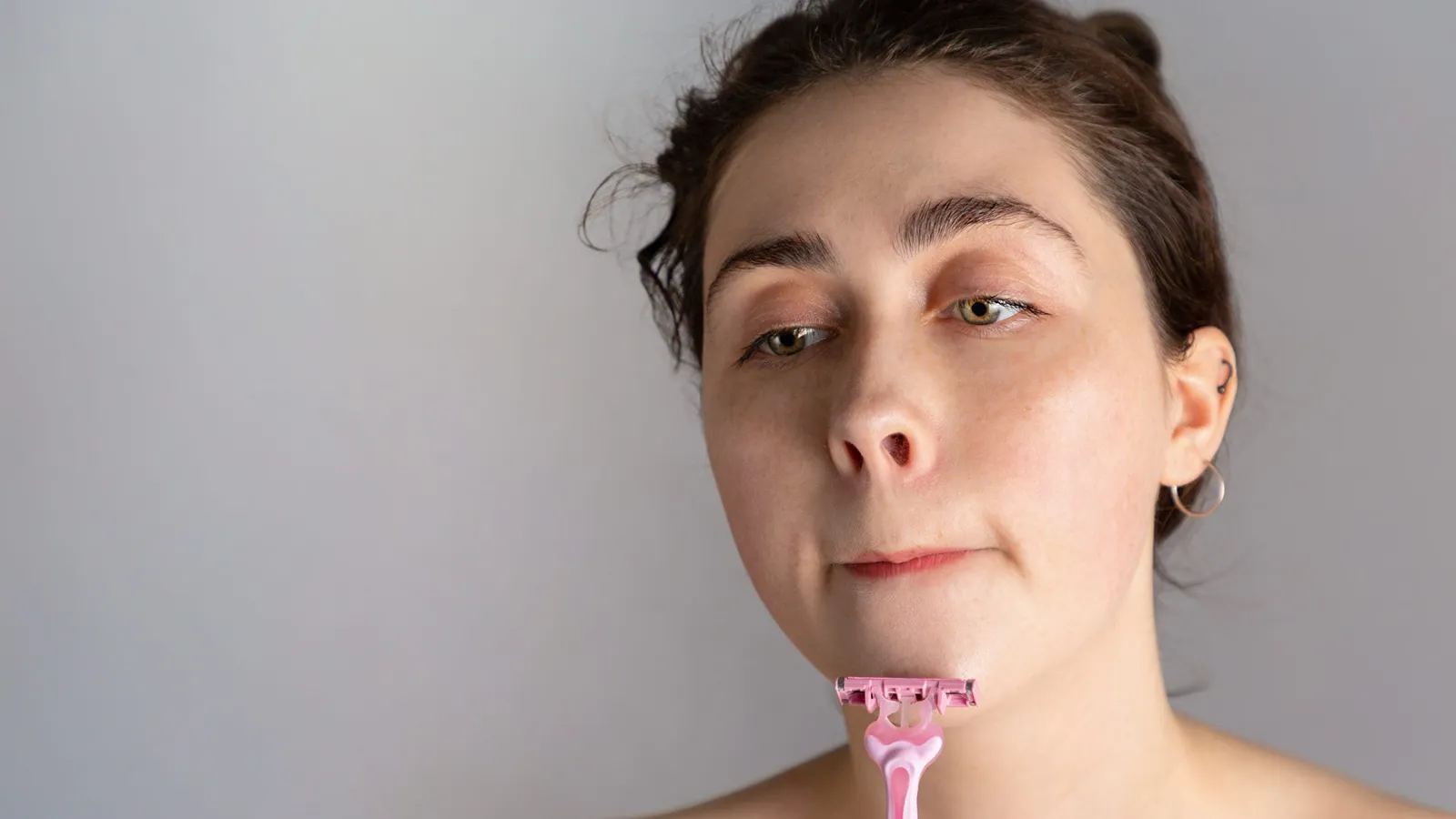 موهاى زائد زير چانه را چگونه از بين ببريم 