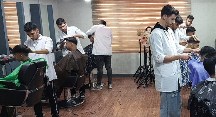 بهترین آموزشگاه آرایشگری مردانه  بروجرد