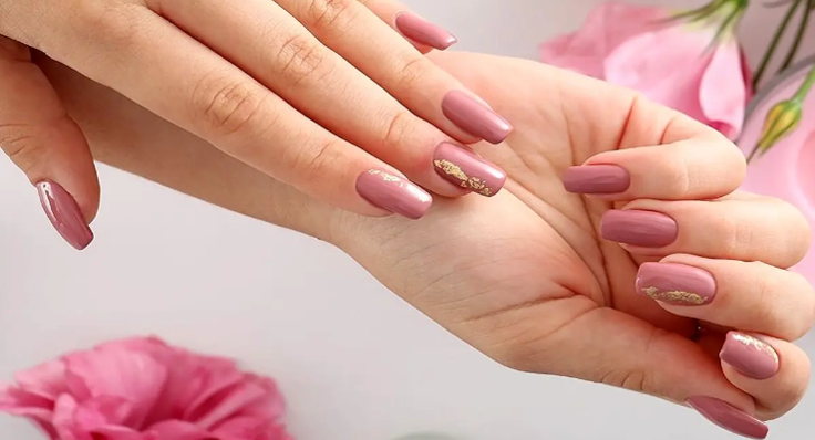 بهترین کاشت ناخن  آذربایجان غربی