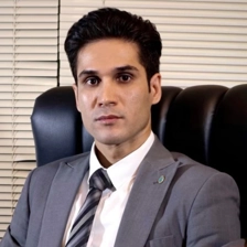 وکیل مجید شادمان