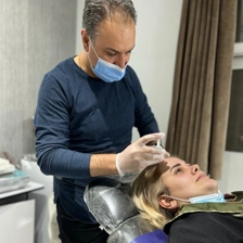 کلینیک زیبایی دکتر حمیدرضا خسروی